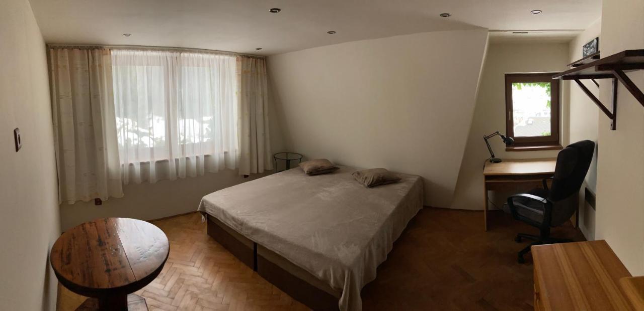 Apartman Rekys Jiretin pod Bukovou Zewnętrze zdjęcie