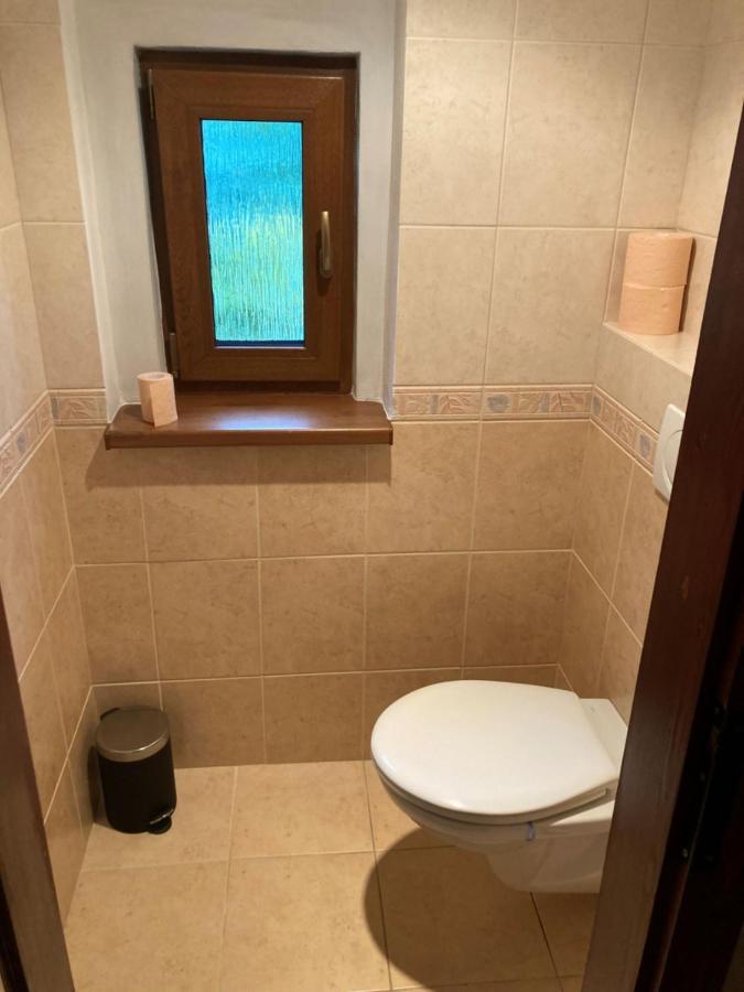 Apartman Rekys Jiretin pod Bukovou Zewnętrze zdjęcie